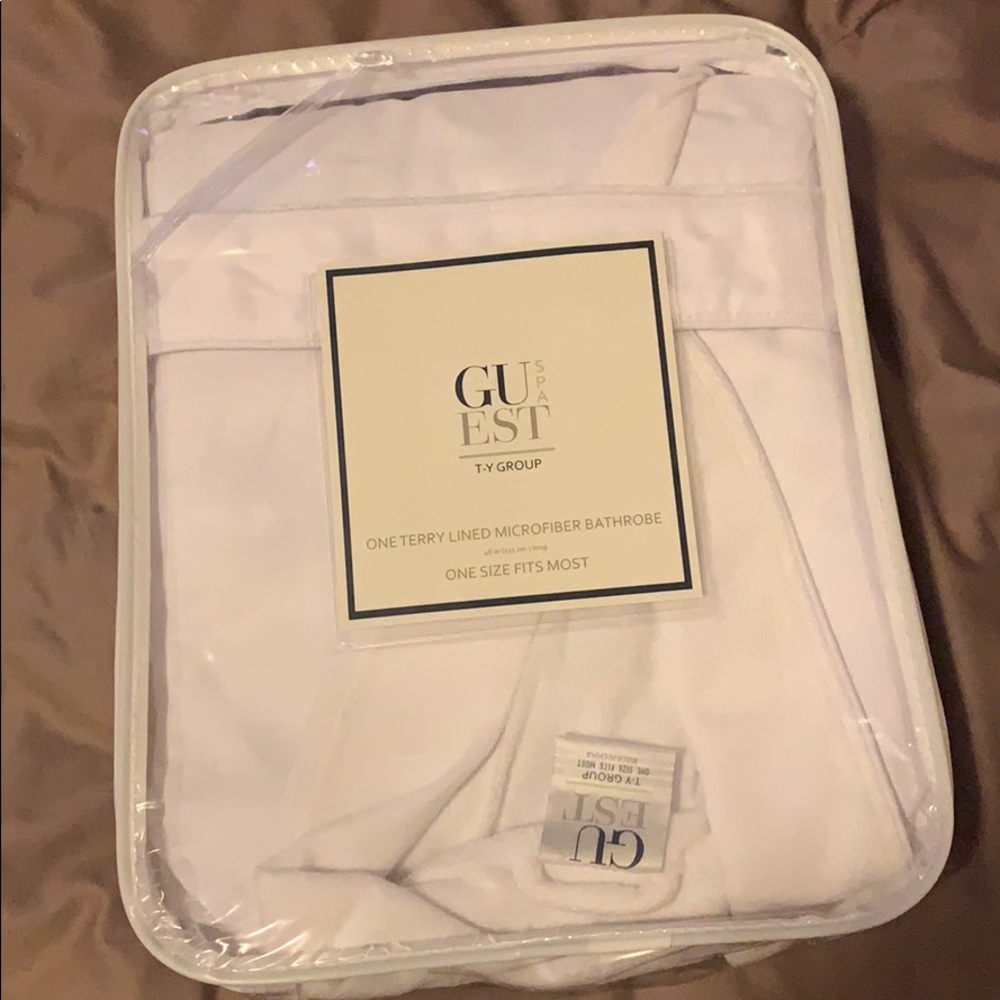 Guest Spa Bathrobe — white, one size